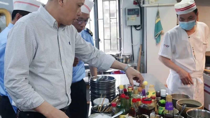 餐饮加盟开店：步骤解析与预算考量
